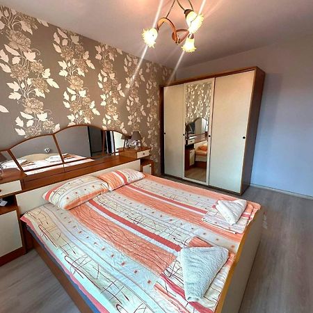 Lux Apartment Sisi Burgas Esterno foto