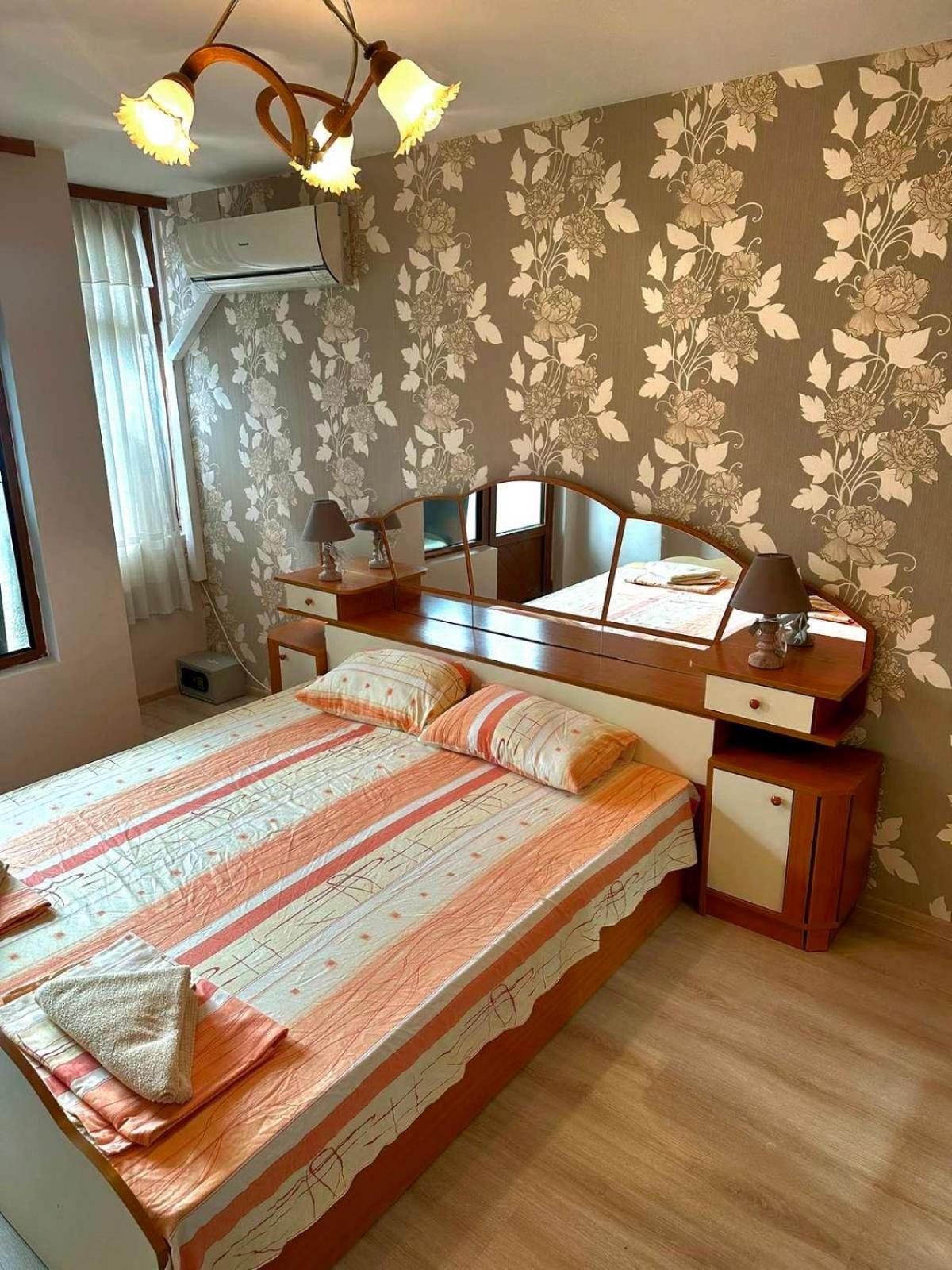 Lux Apartment Sisi Burgas Esterno foto